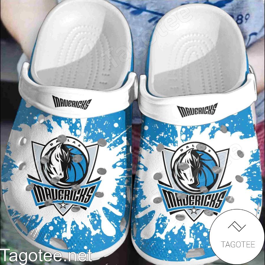 Dallas Mavericks Color Splash Crocs Clogs