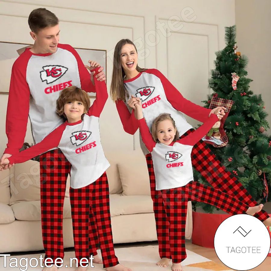 Kansas Chiefs NFL Buffalo Plaid Pajamas Set