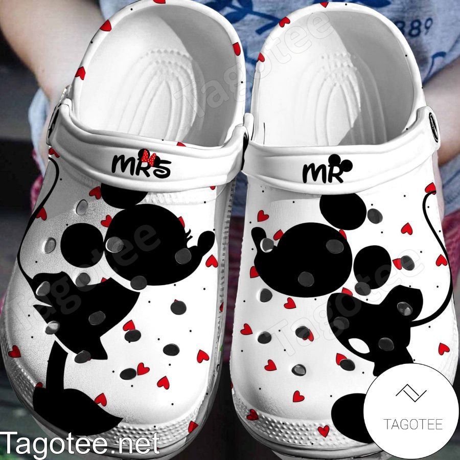 Mickey And Minnie Kiss Silhouette Crocs Clogs