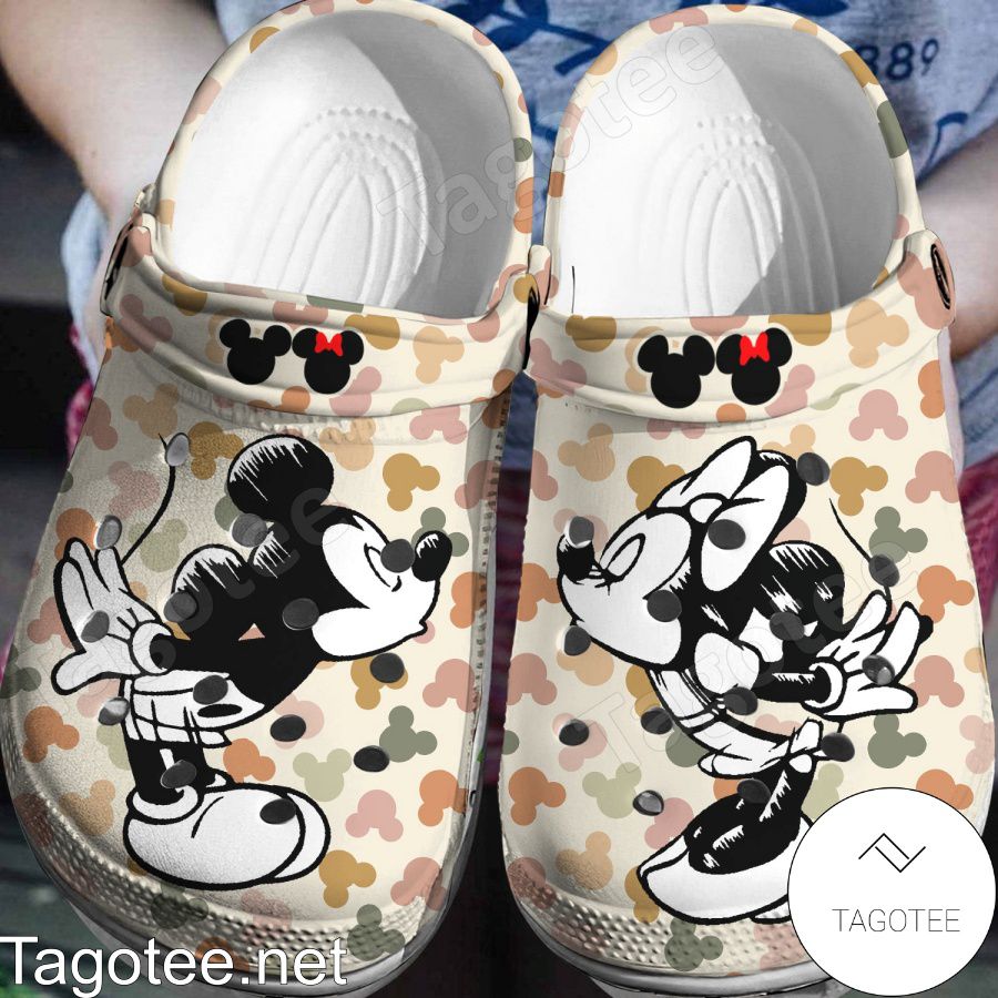 Mickey And Minnie Kiss Vintage Crocs Clogs