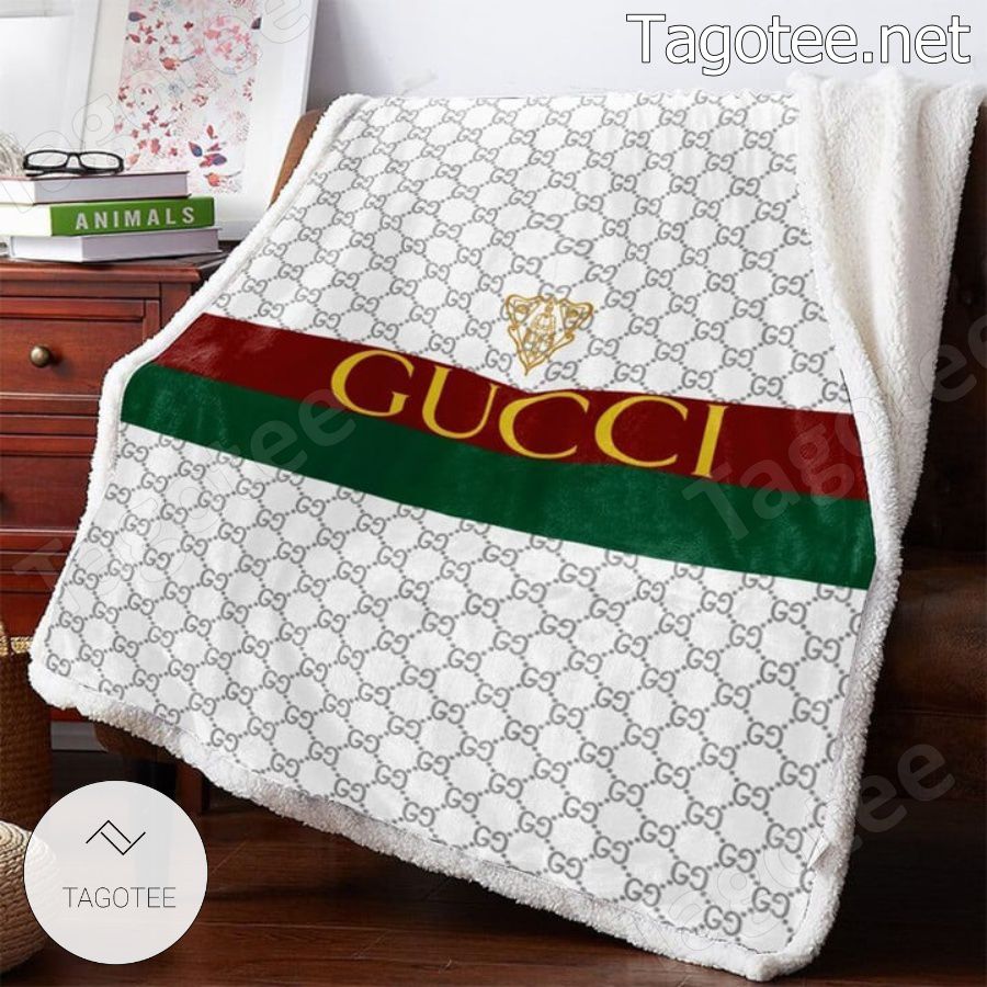 Gucci Museo Logo White Blanket